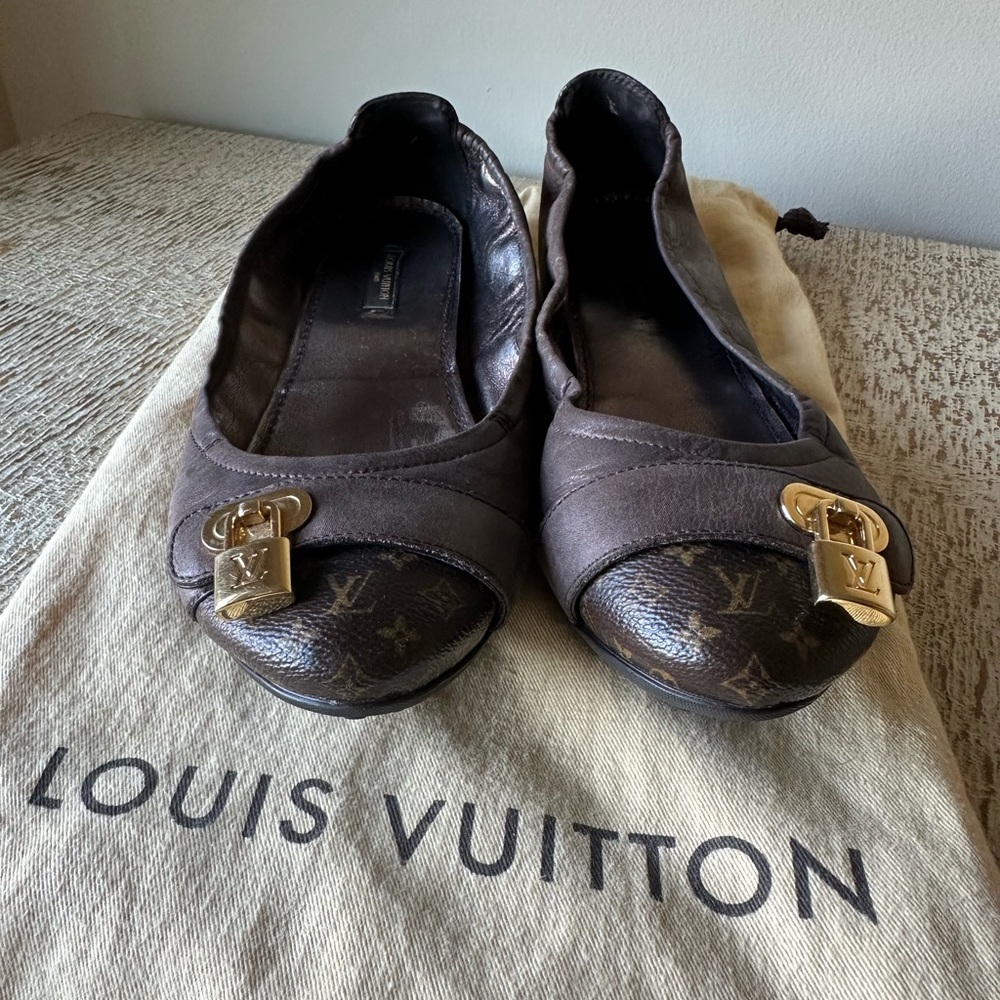Louis Vuitton Flats
